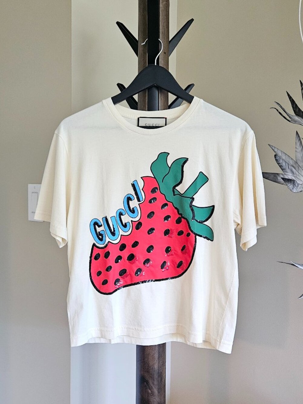 GUCCI Strawberry Logo Top
